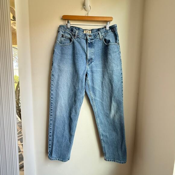 L.L. Bean Natural Fit Jeans 100% Cotton Blue Denim Size 35x29 - Picture 2 of 7